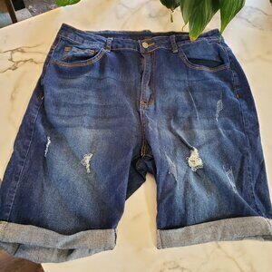 SHEIN Curve Ripped Jean Shorts size 2XL